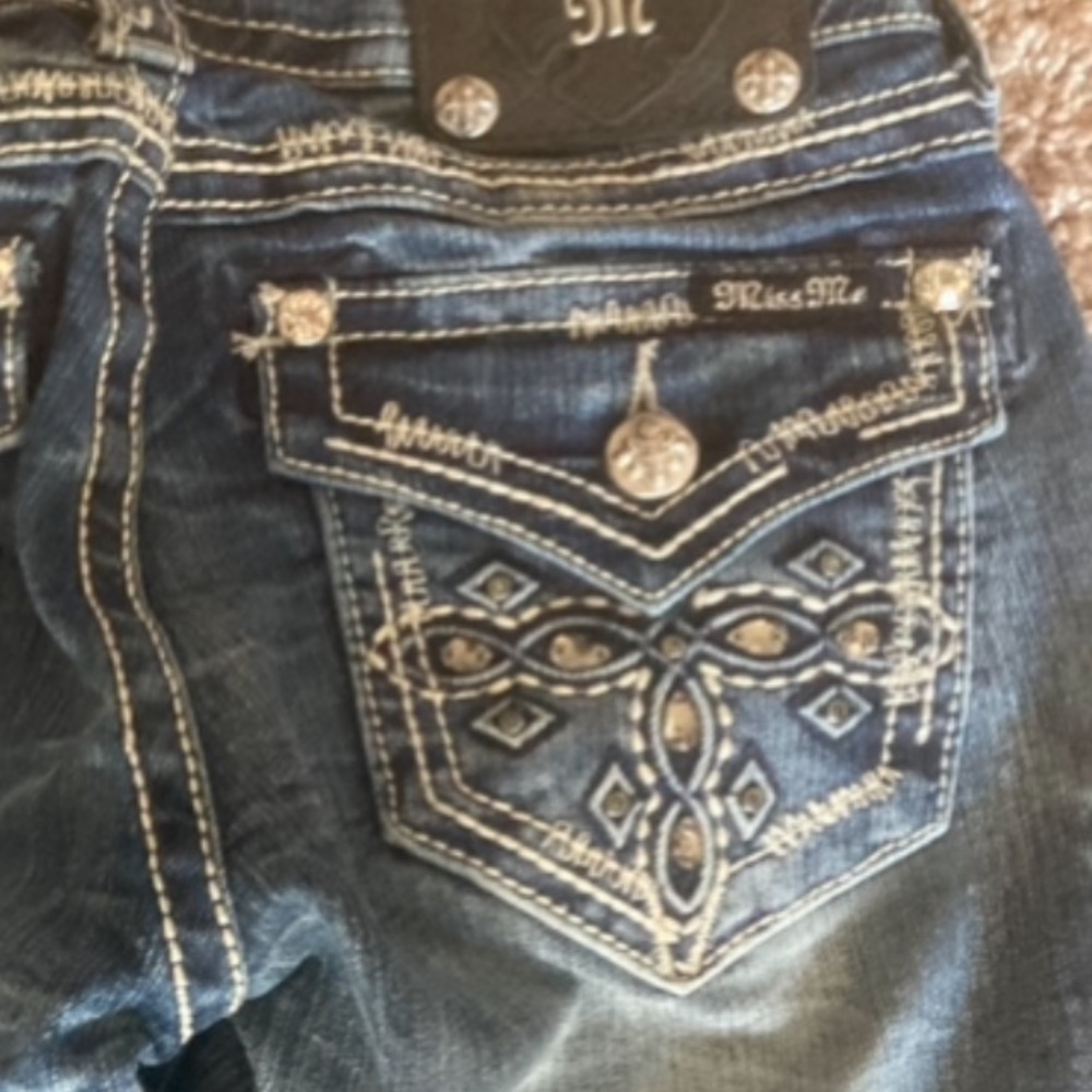 Miss Me Women's Signature-Rise Boot Cut Jeans, size 26
